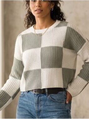moon & madison Checkerboard Crewneck Sweater - White & Green